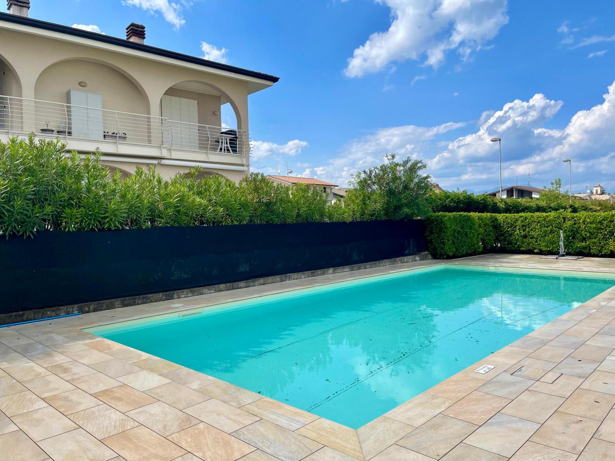 Dimora Di Charme Con Piscina E Giardino,Vicina Alla Spiaggia Сирмионе Экстерьер фото
